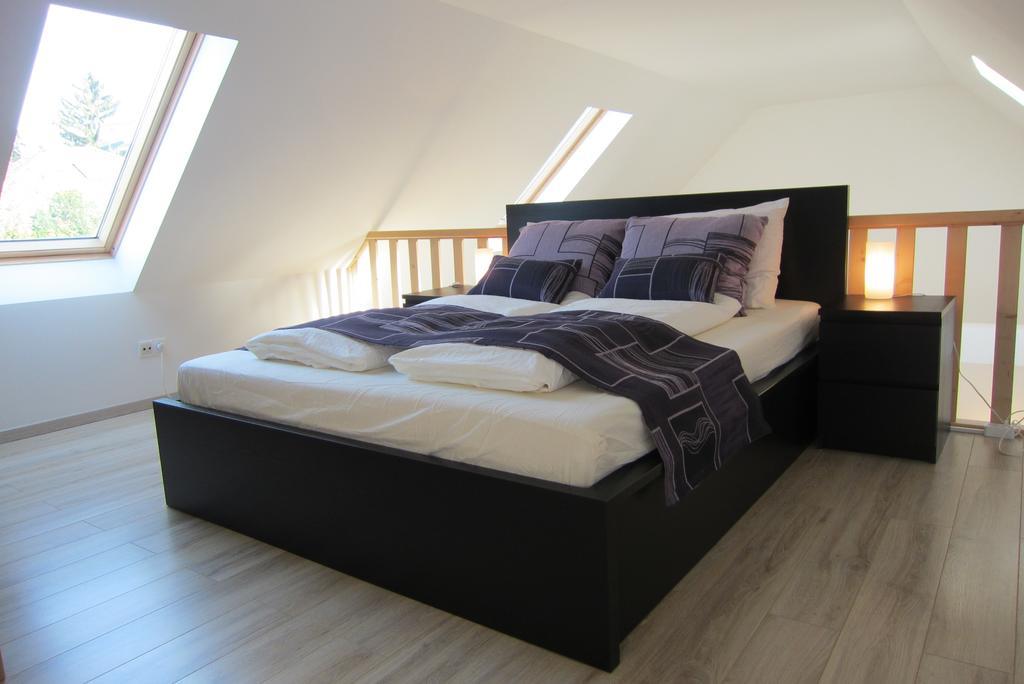 Appartement Mezzanine Хевіз Екстер'єр фото
